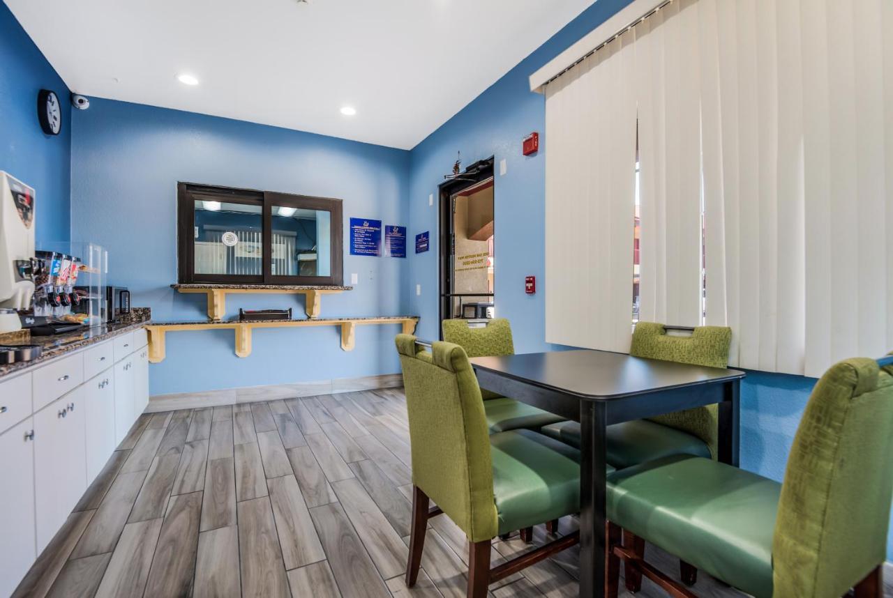 Scottish Inns & Suites Iah Airport-Beltway 8 Houston Ngoại thất bức ảnh