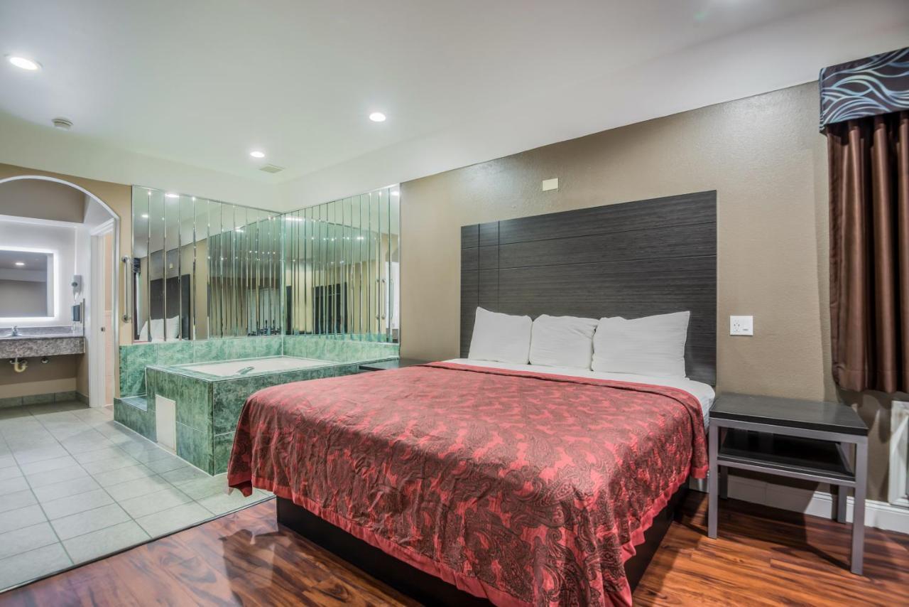 Scottish Inns & Suites Iah Airport-Beltway 8 Houston Ngoại thất bức ảnh